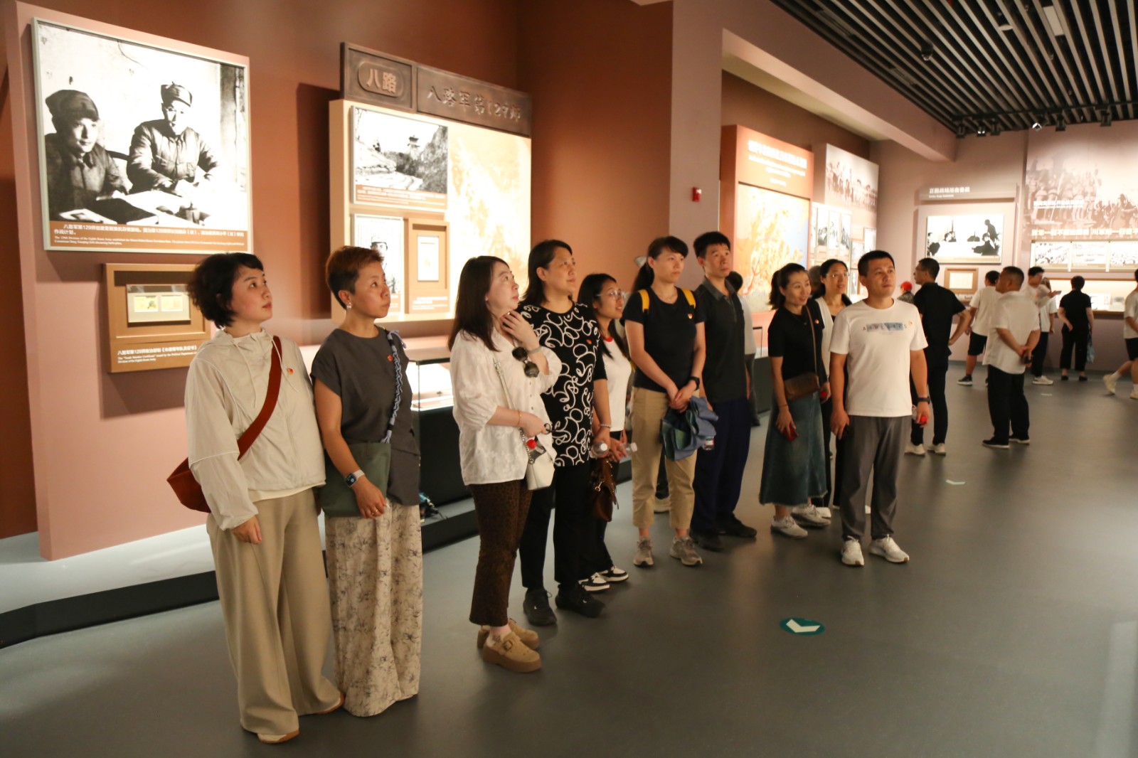 1757644396374899.jpg 1757644396374899.jpg